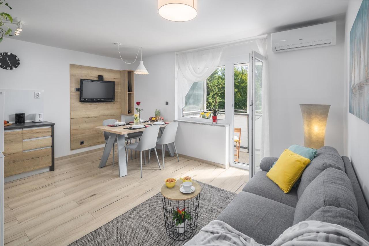App***Max Apartment Пула Екстериор снимка